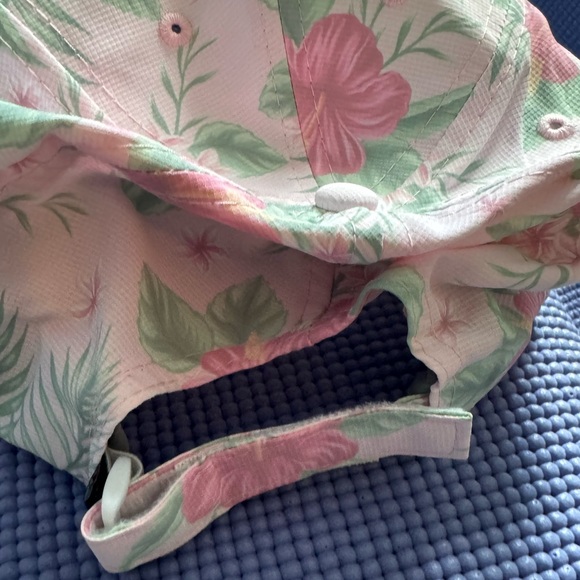 SPF hat - Picture 4 of 4